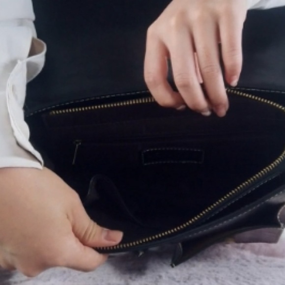 NEW Cambridge Heart Whipstitch Classic Satchel Handbag w Strap in Vintage Black… - Picture 11 of 11